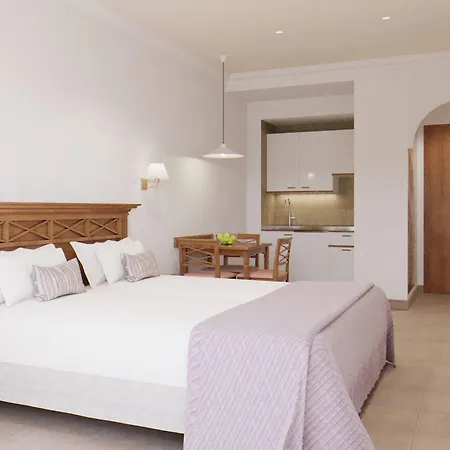 Aparthotel Inturotel Cala Azul