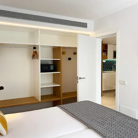 아파트호텔 Inturotel Cala Azul 3*