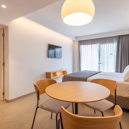 Inturotel Cala Azul 아파트호텔 3*